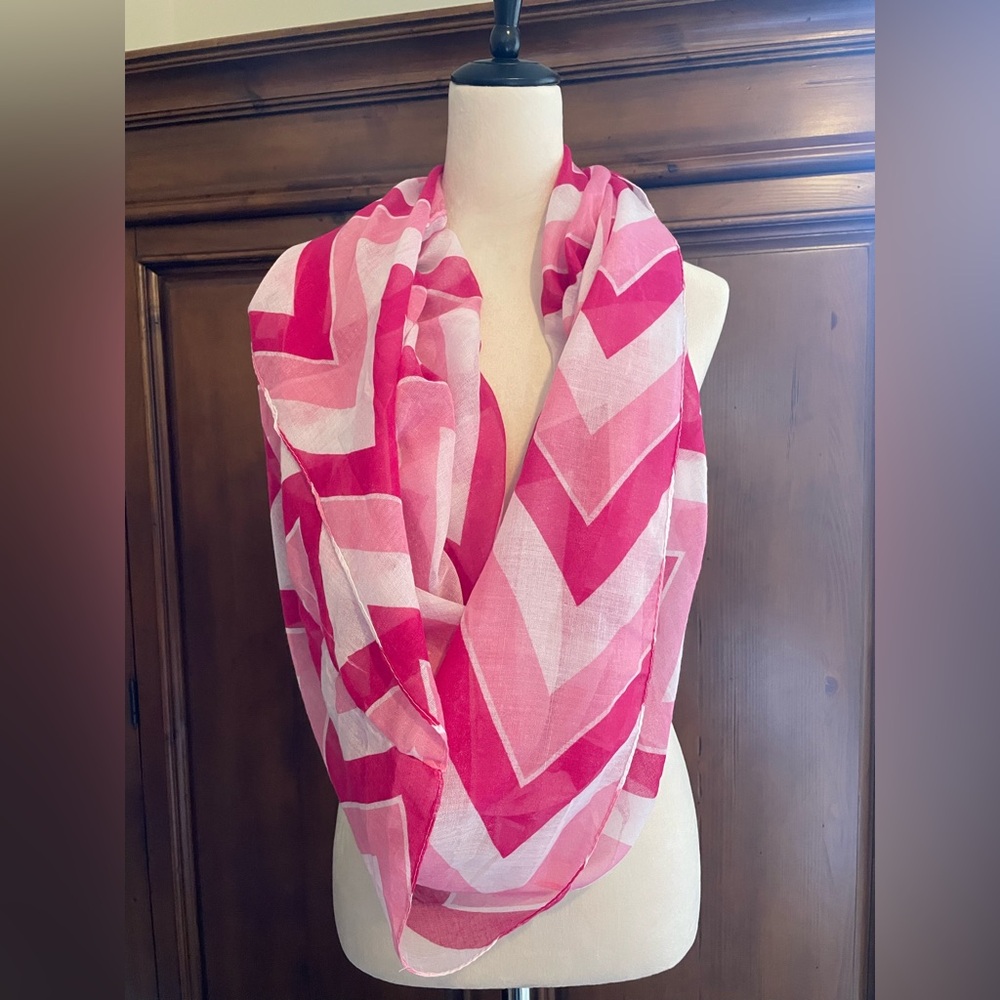 Pink/White Chevron Infinity Scarf